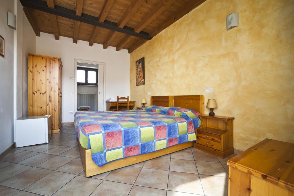 Agriturismo Le Sigalette Salionze Exterior foto